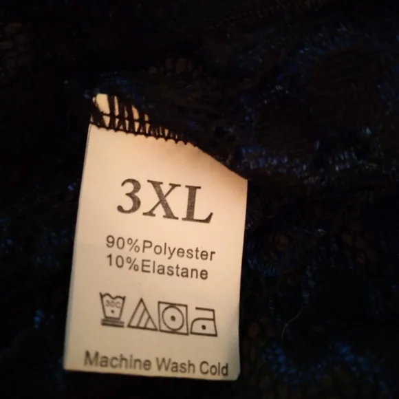 Sexy lace teddy - Picture 7 of 12